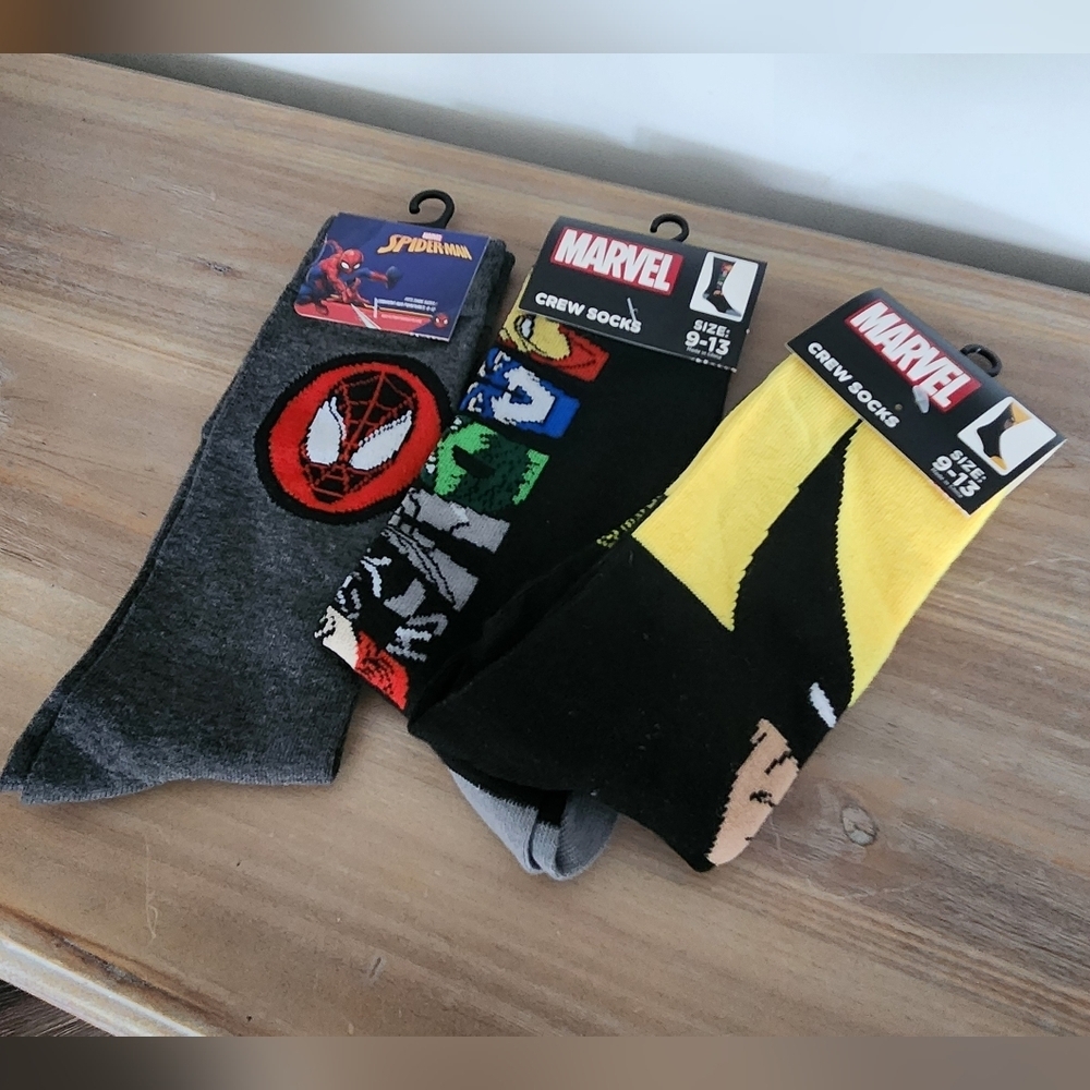 Marvel Crew Socks – 3 Pairs – Spiderman, Wolverine, Avengers – NWT  socks comics - Picture 10 of 11